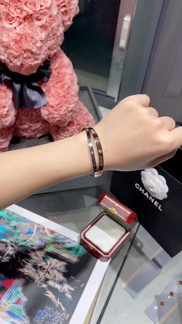 Браслет Cartier 048