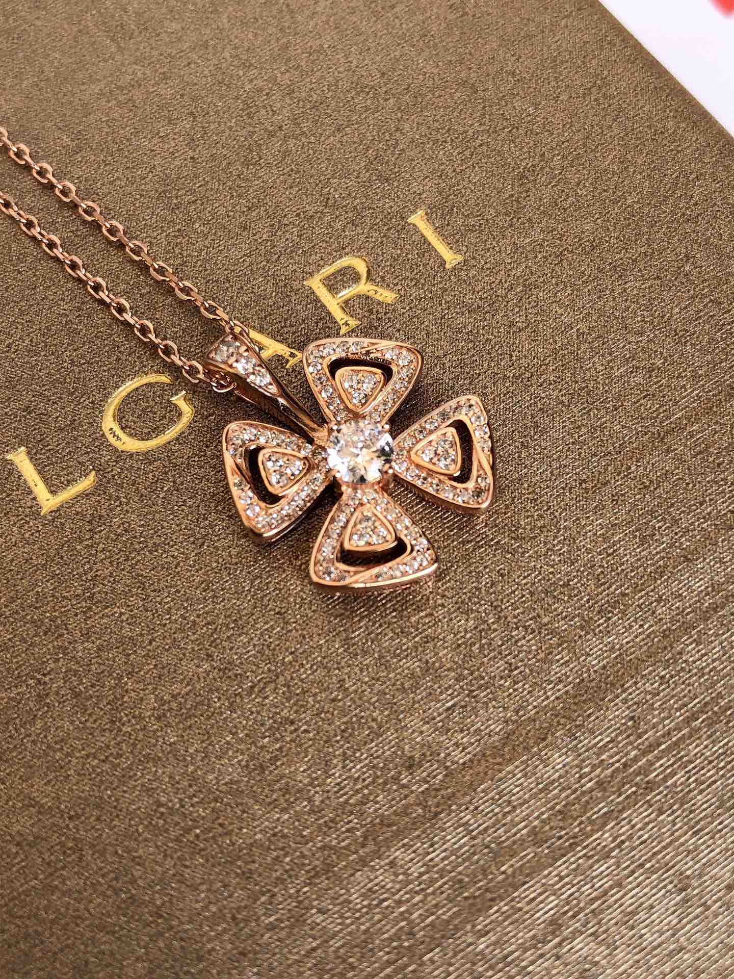 Колье Bvlgari - 107