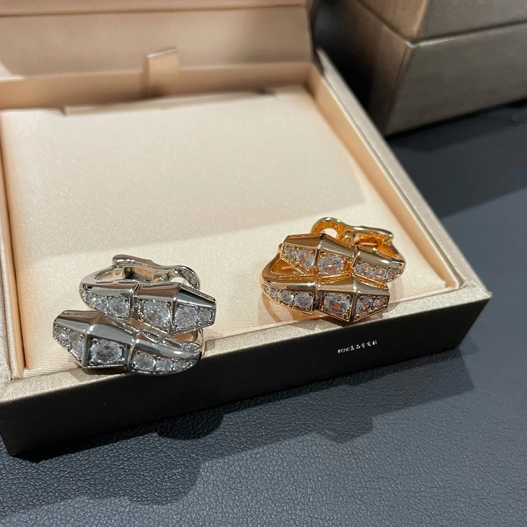 Серьги Bvlgari 016