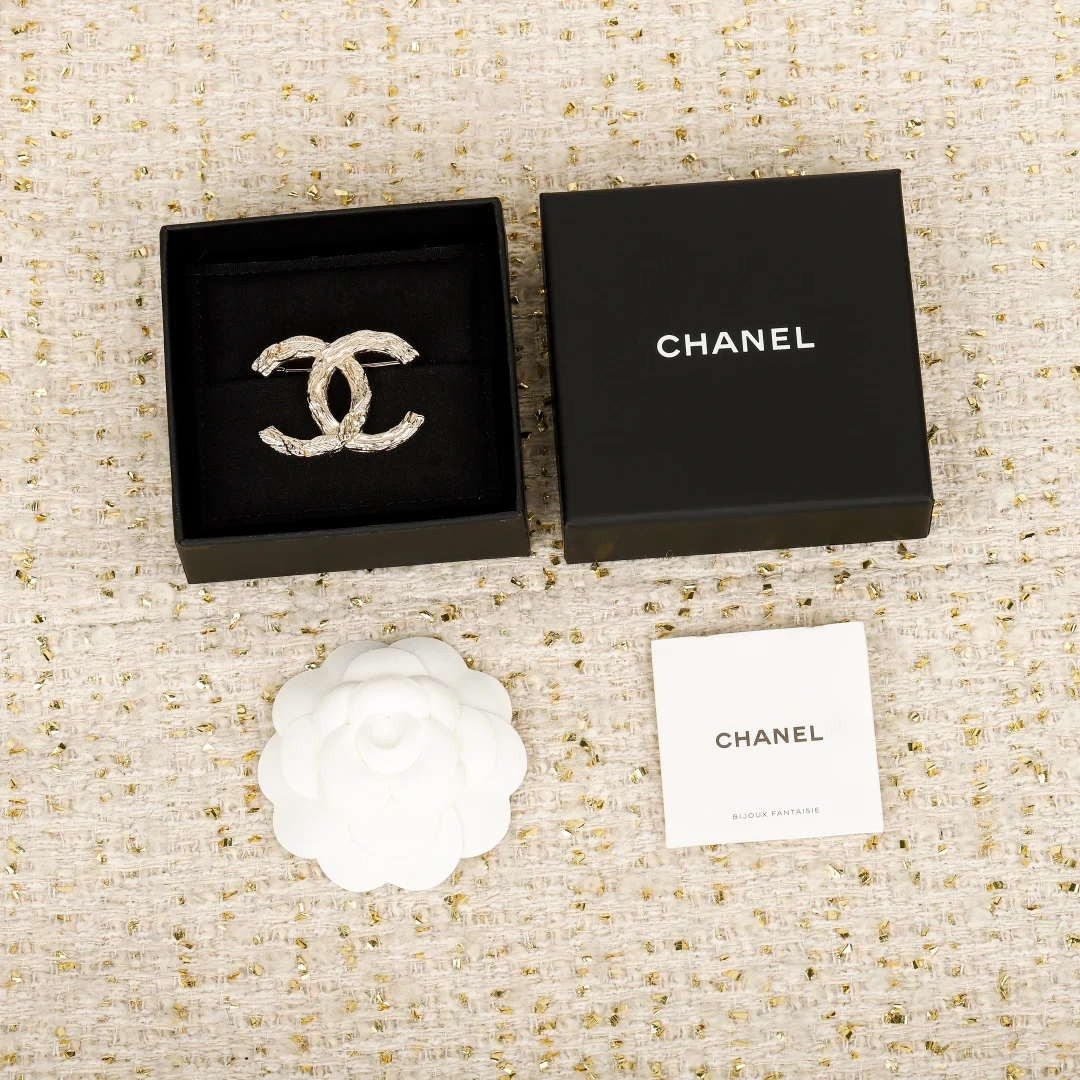 Брошь Chanel 2506024