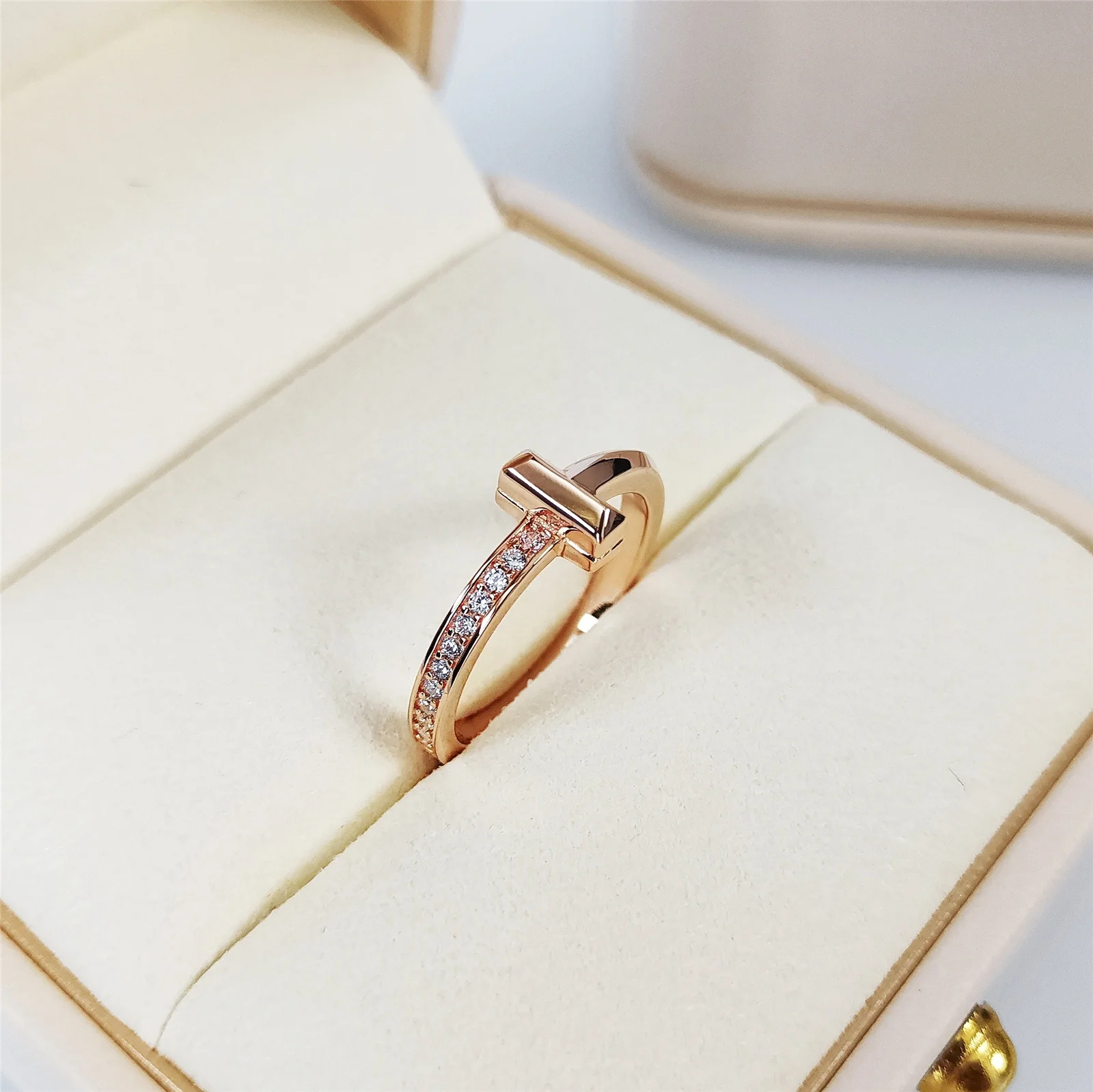 Кольцо Тиффани 040