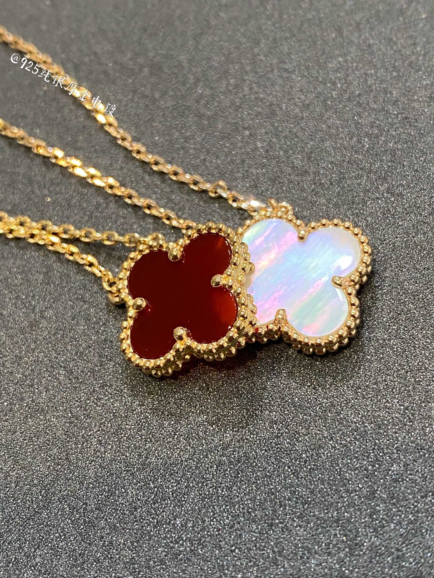 Van Vuitton - Колье 109