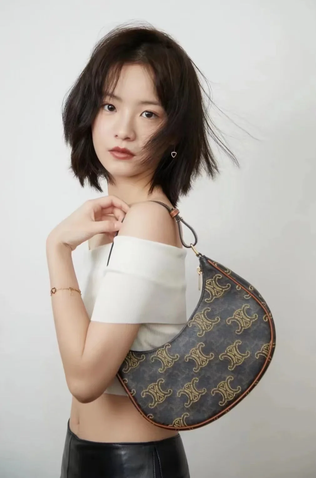 Серьги Celine 122