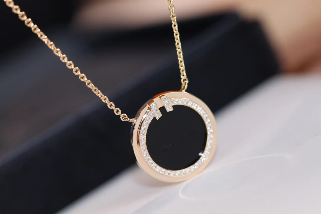 Колье Tiffany 095