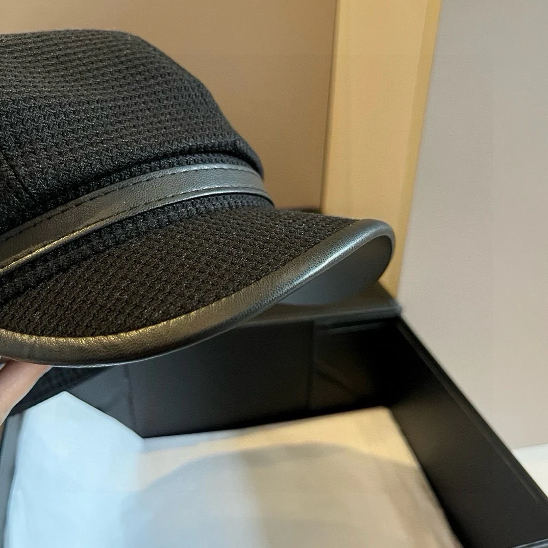 LV - Шляпа художника из холста - Черная