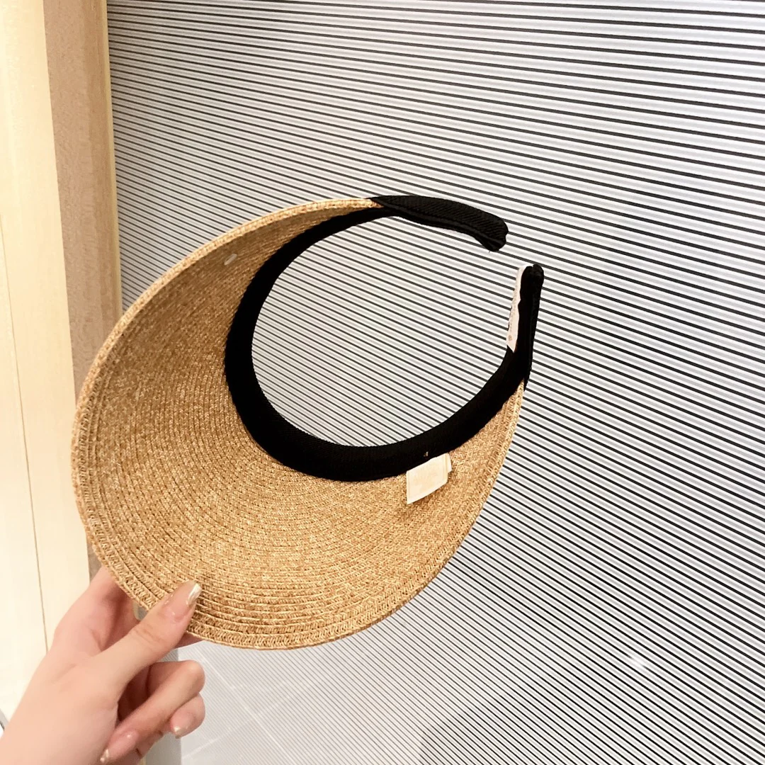 Солнцезащитная шляпа Gucci с козырьком