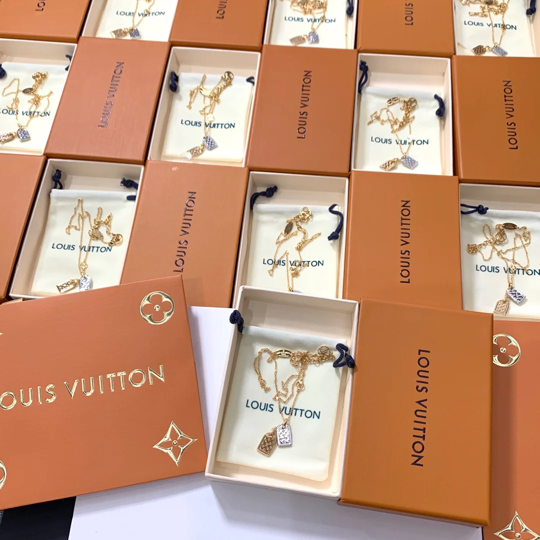 LV-Ожерелье 086