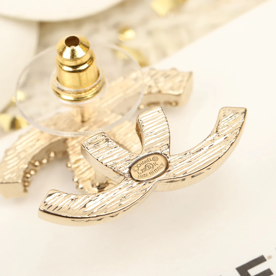Серьги Chanel 840