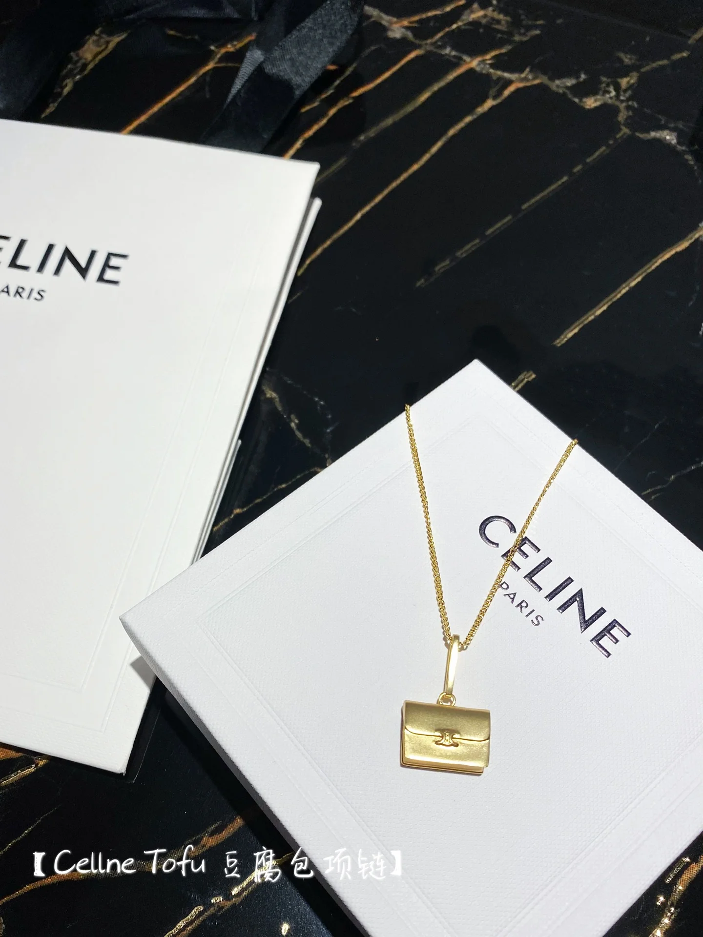 Celine - Колье 005