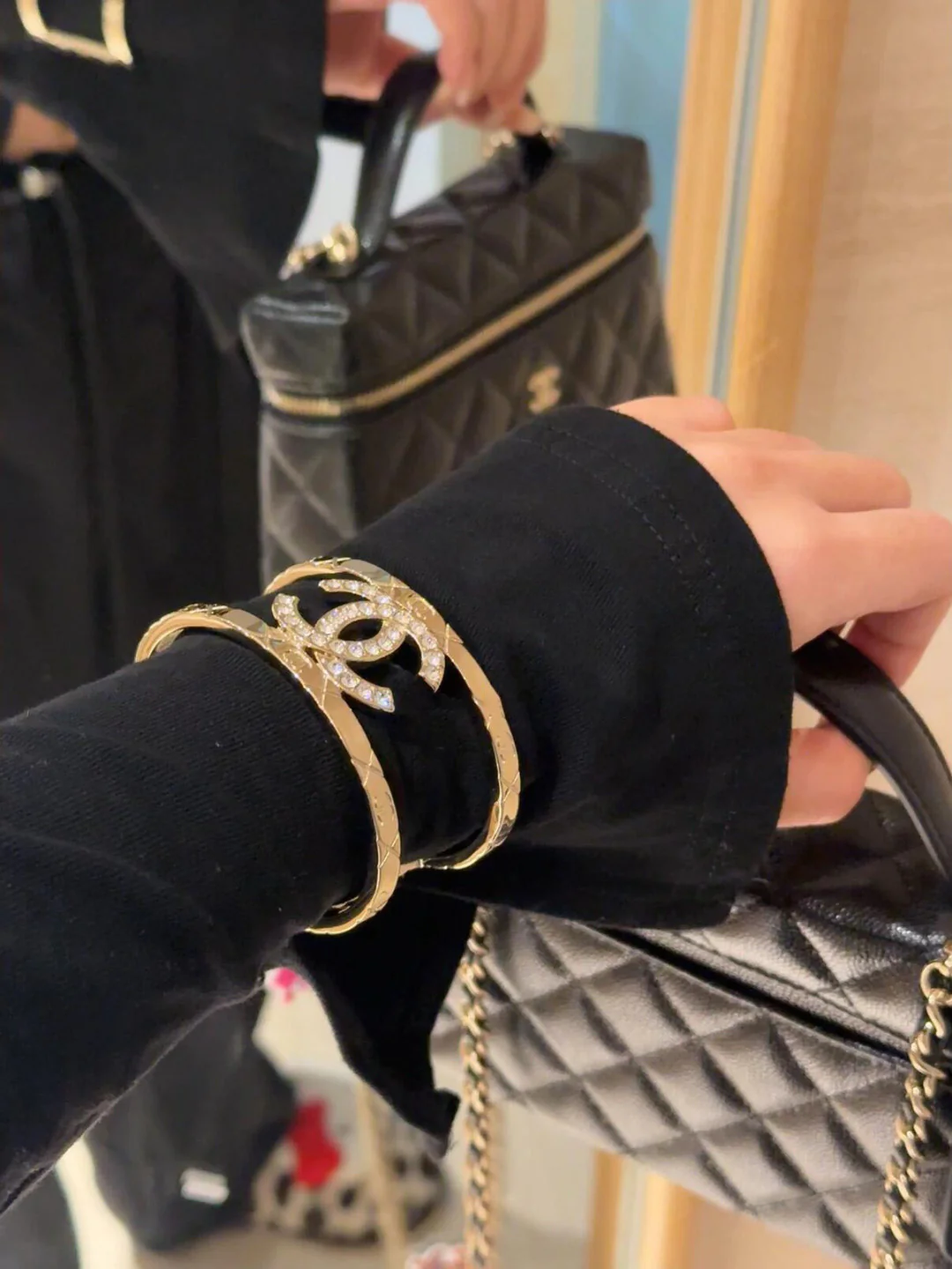 Браслет Chanel 25p Open Double C Full Grip