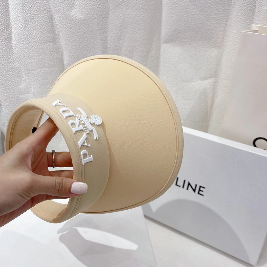 Prada - Новая солнцезащитная шляпа с козырьком