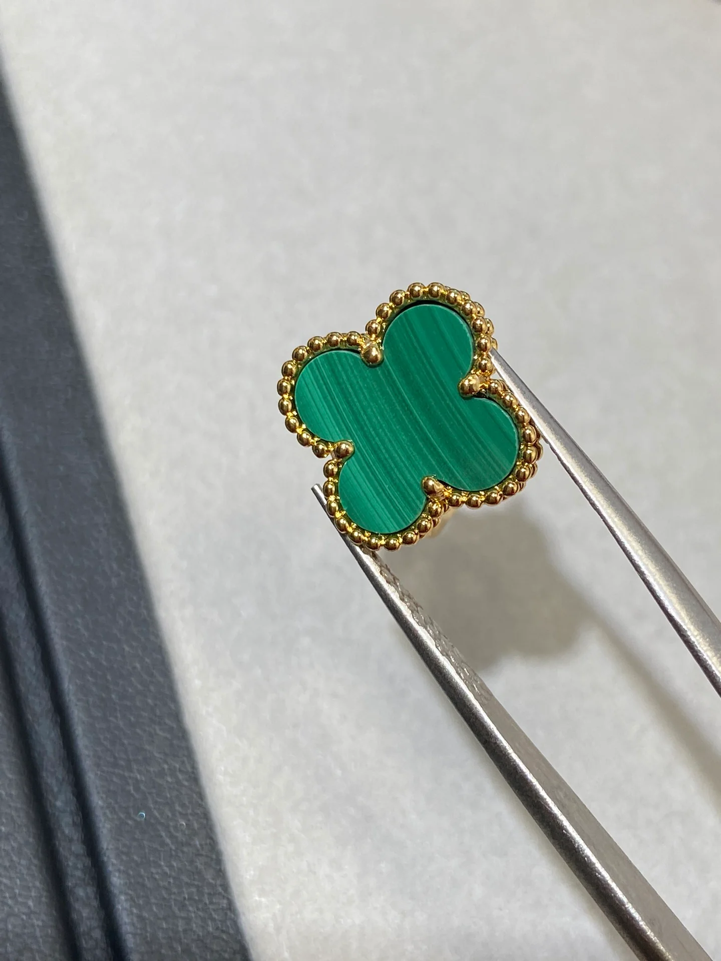 Серьги VCA 042