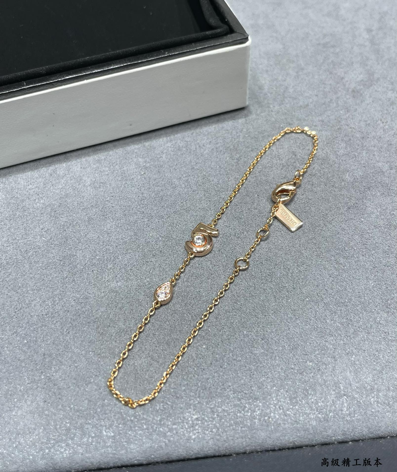 Браслет Chanel 101