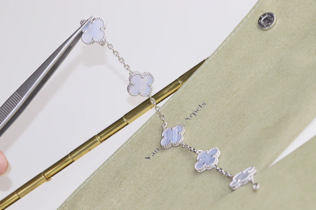 Van Vek - Браслет 084