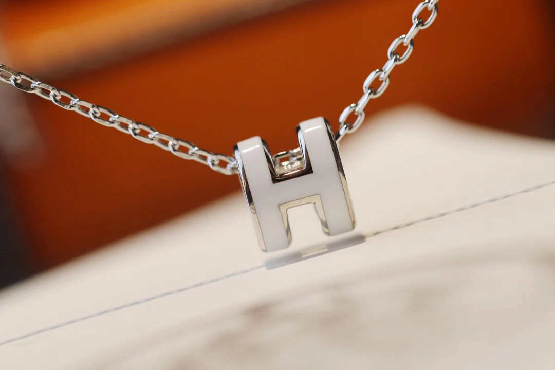 Колье Hermes 060