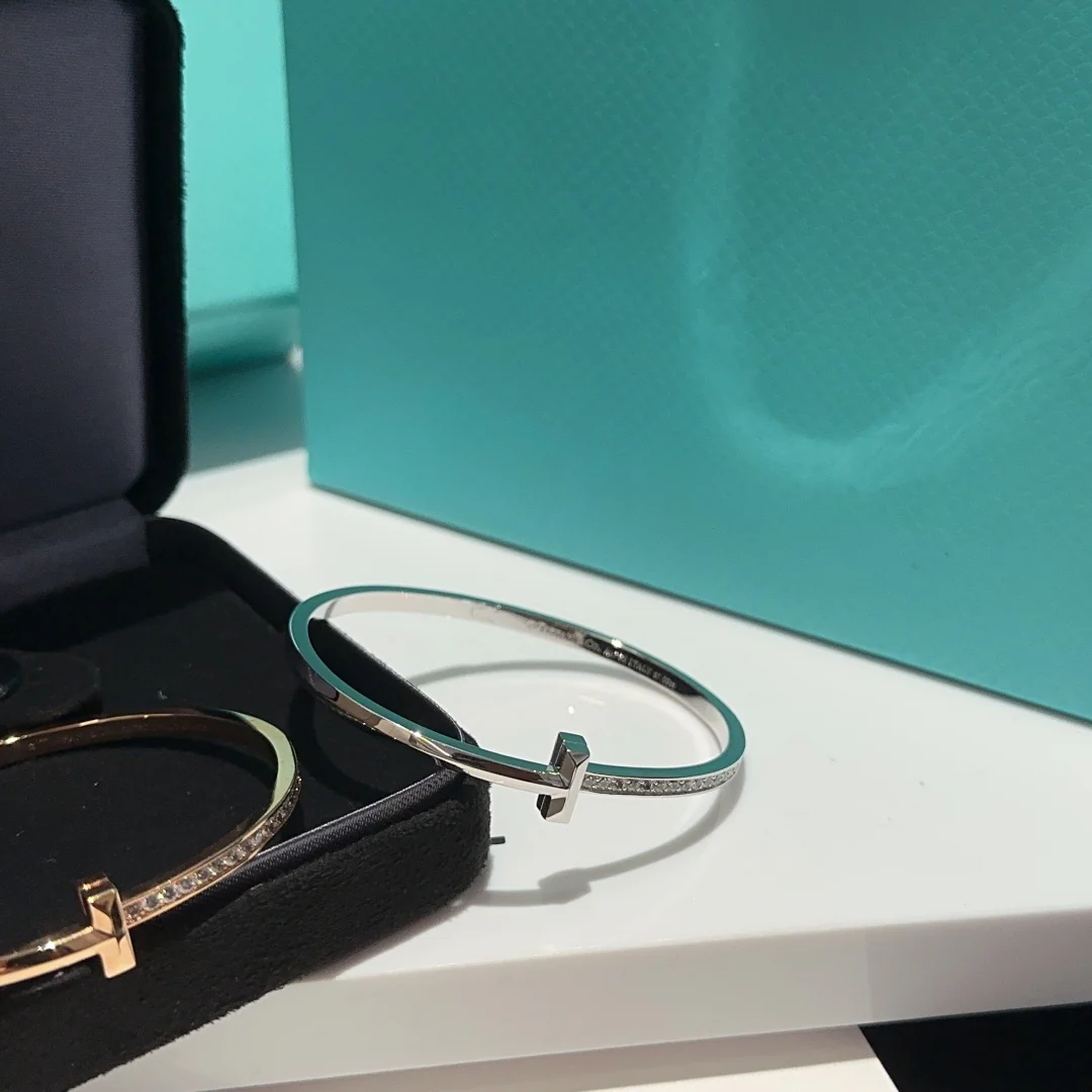 Браслет Tiffany 031T с бриллиантами, серебро