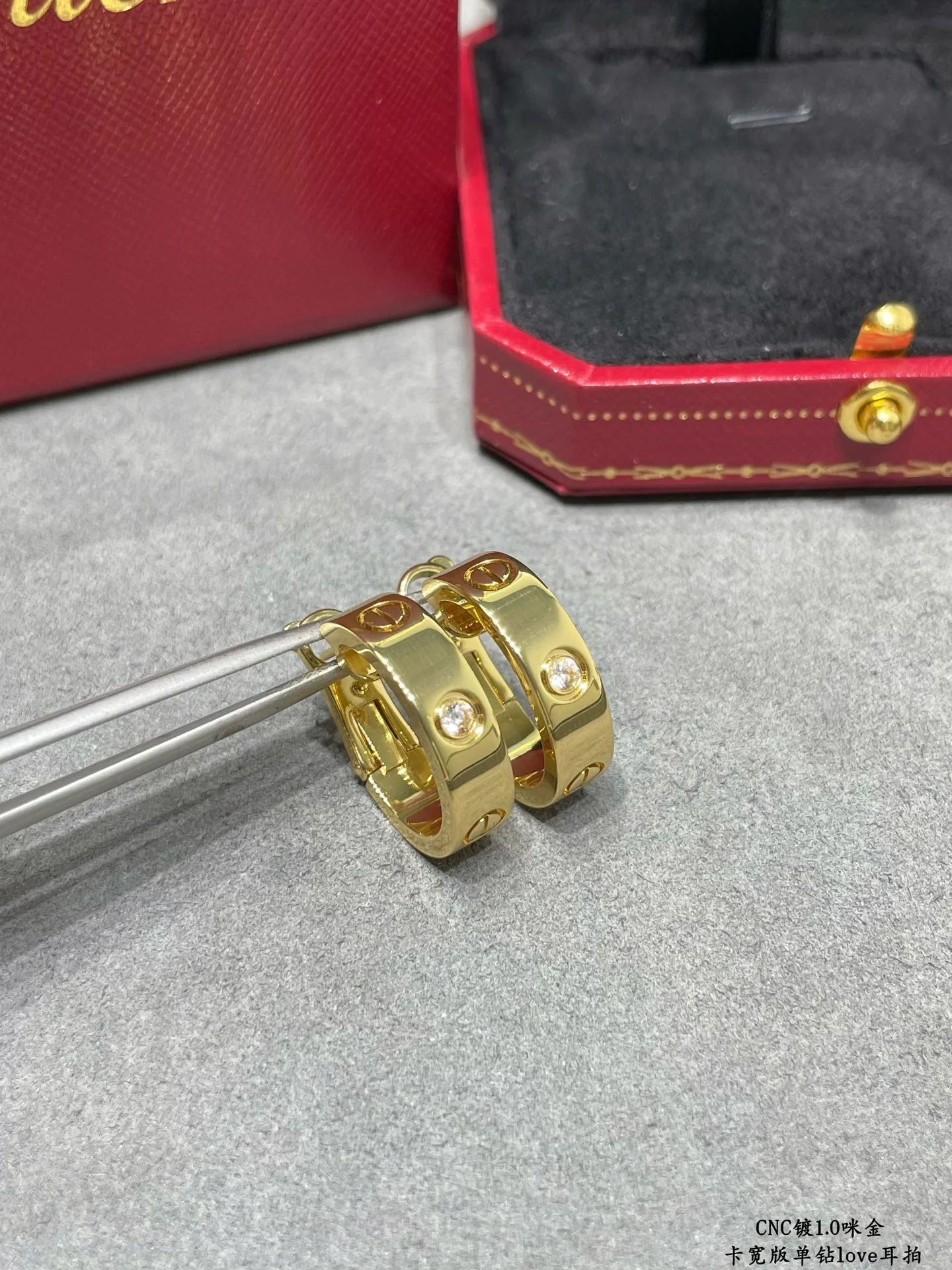 Серьги Cartier 006