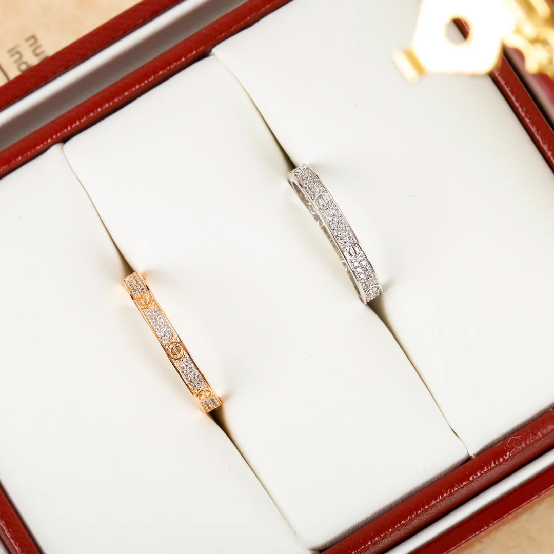 Кольцо Cartier Love 