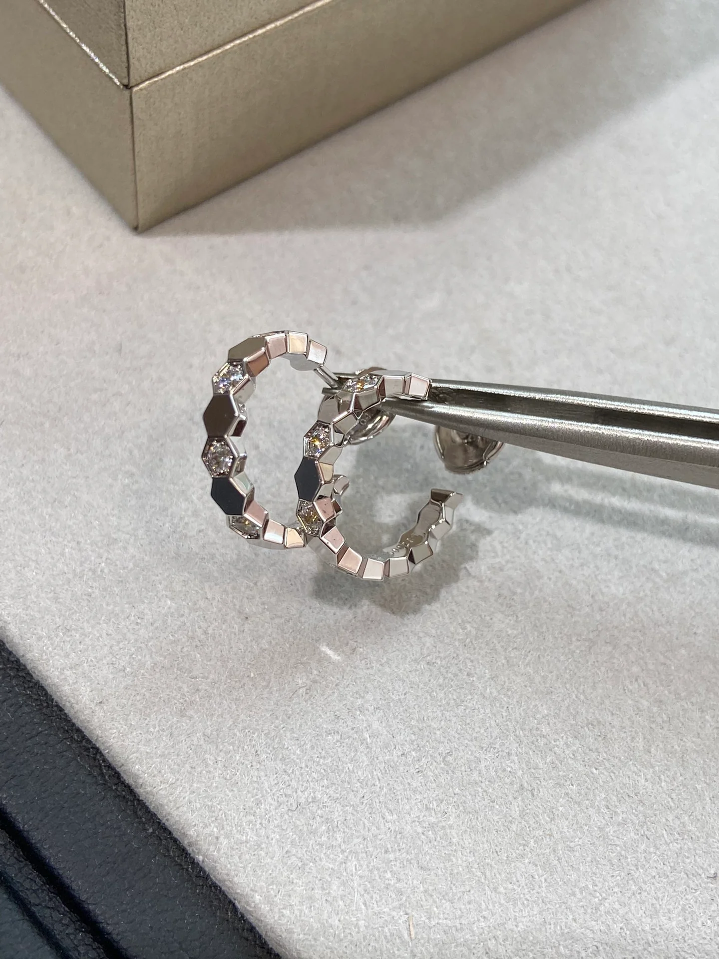 Серьги Chaumet 015