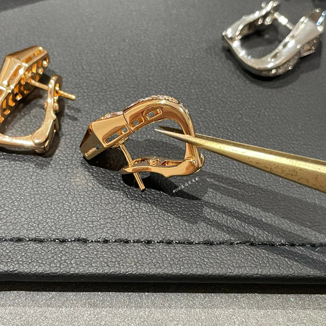 Серьги Bvlgari 017