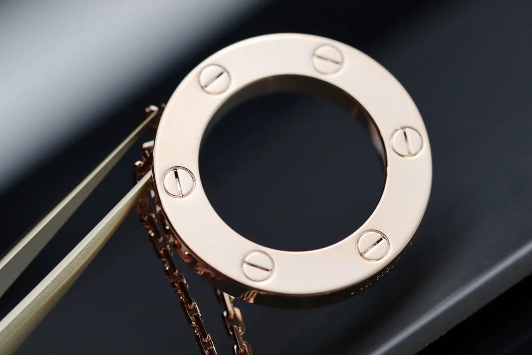 Колье Cartier Love - золото