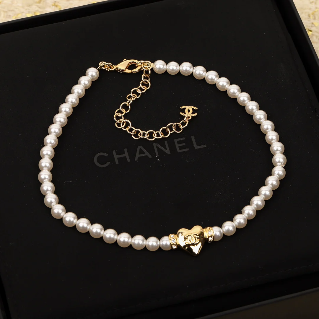 Колье Chanel 421