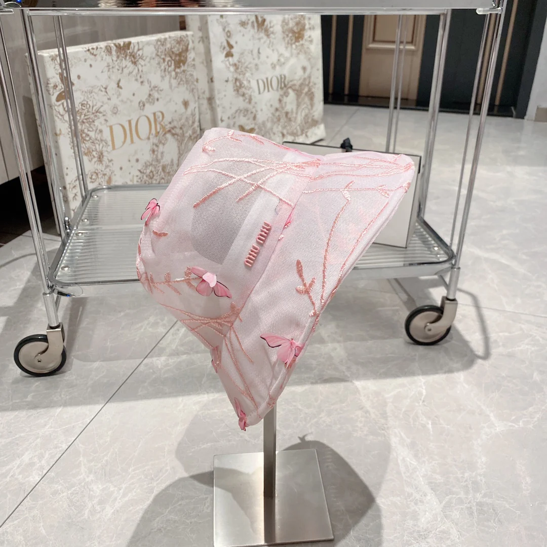 Новинка весны/лета Miu Miu 2023 — Рыбацкая шляпа из органзы — Розовая