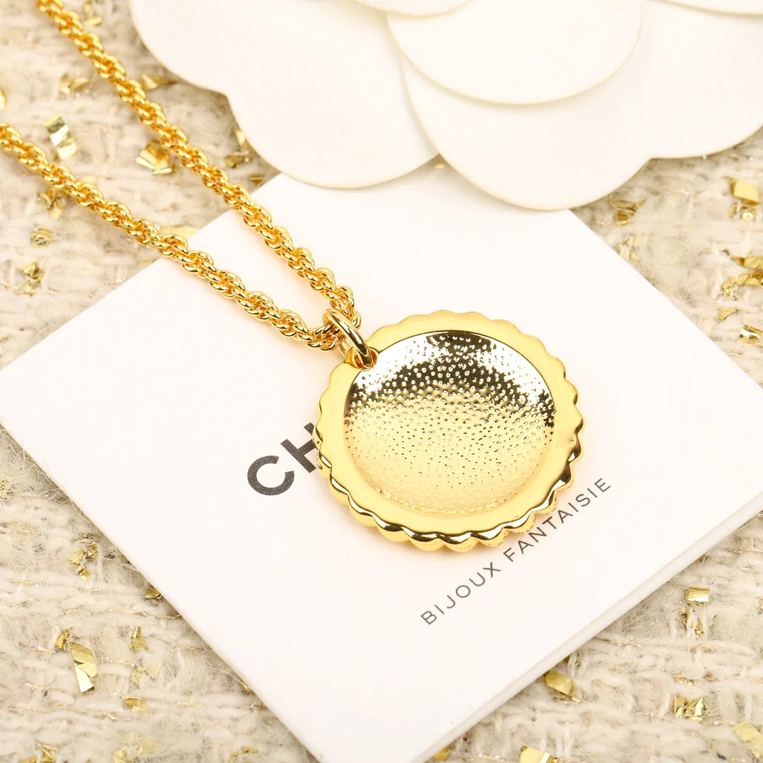 Колье Chanel 557