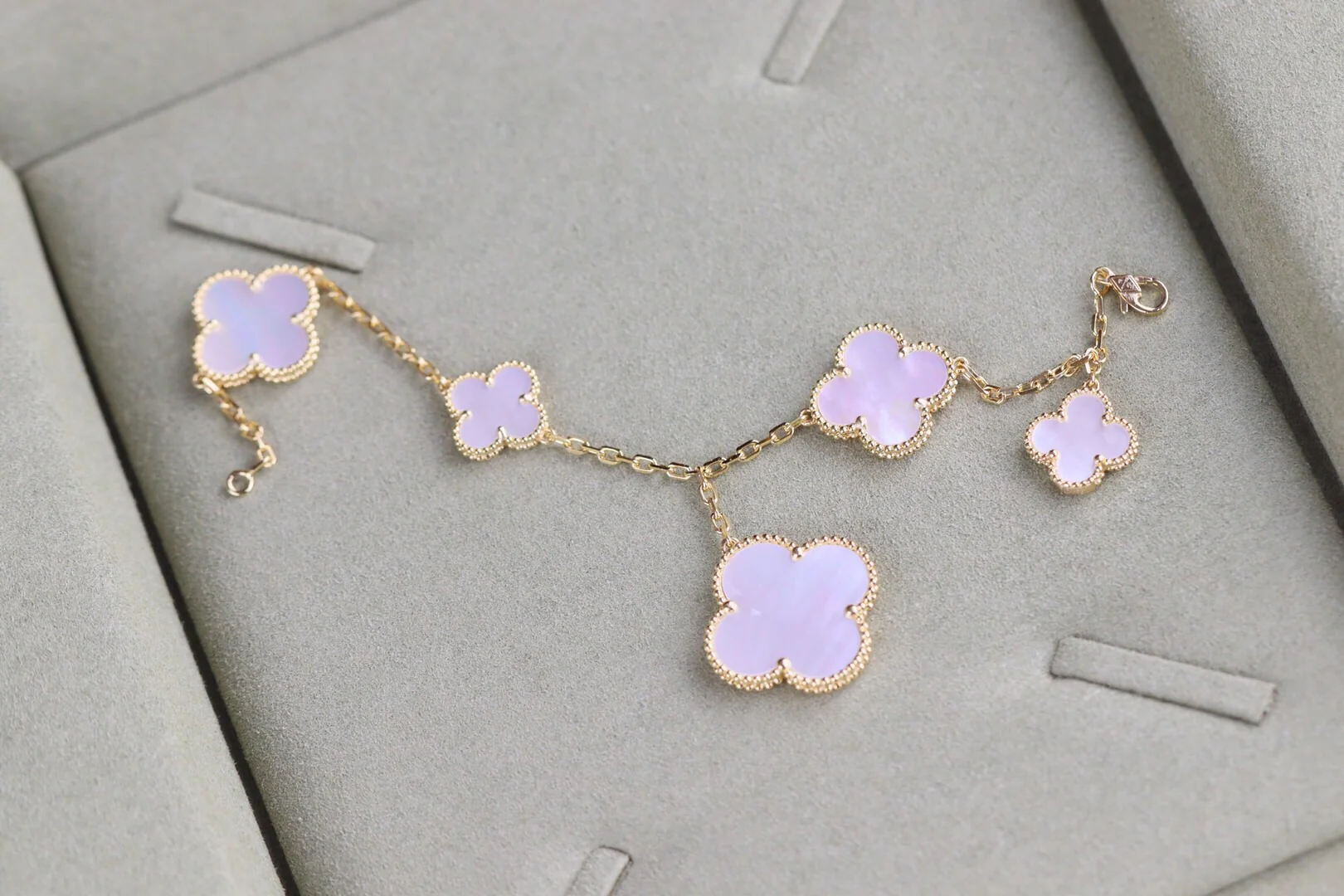 Van Vek - Браслет 072