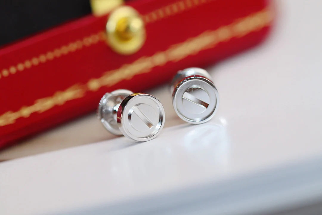 Серьги Cartier 026