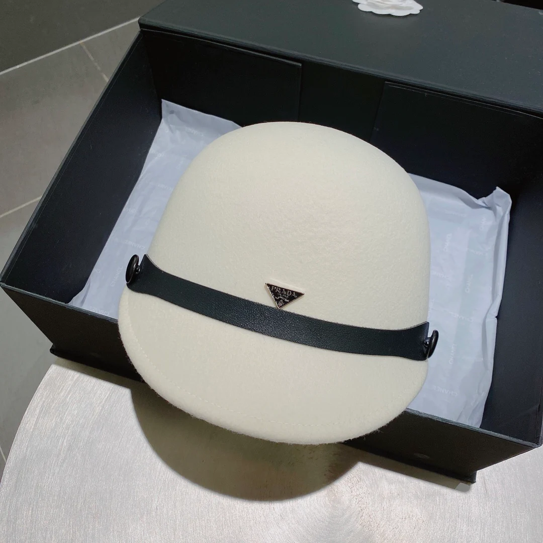 Prada - Шерстяная шляпа для верховой езды - Белая