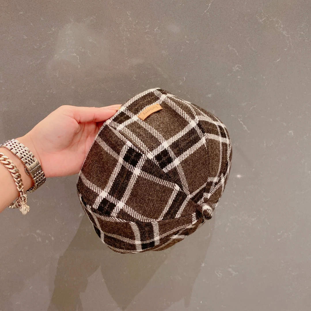 Берет в клетку Burberry - серый