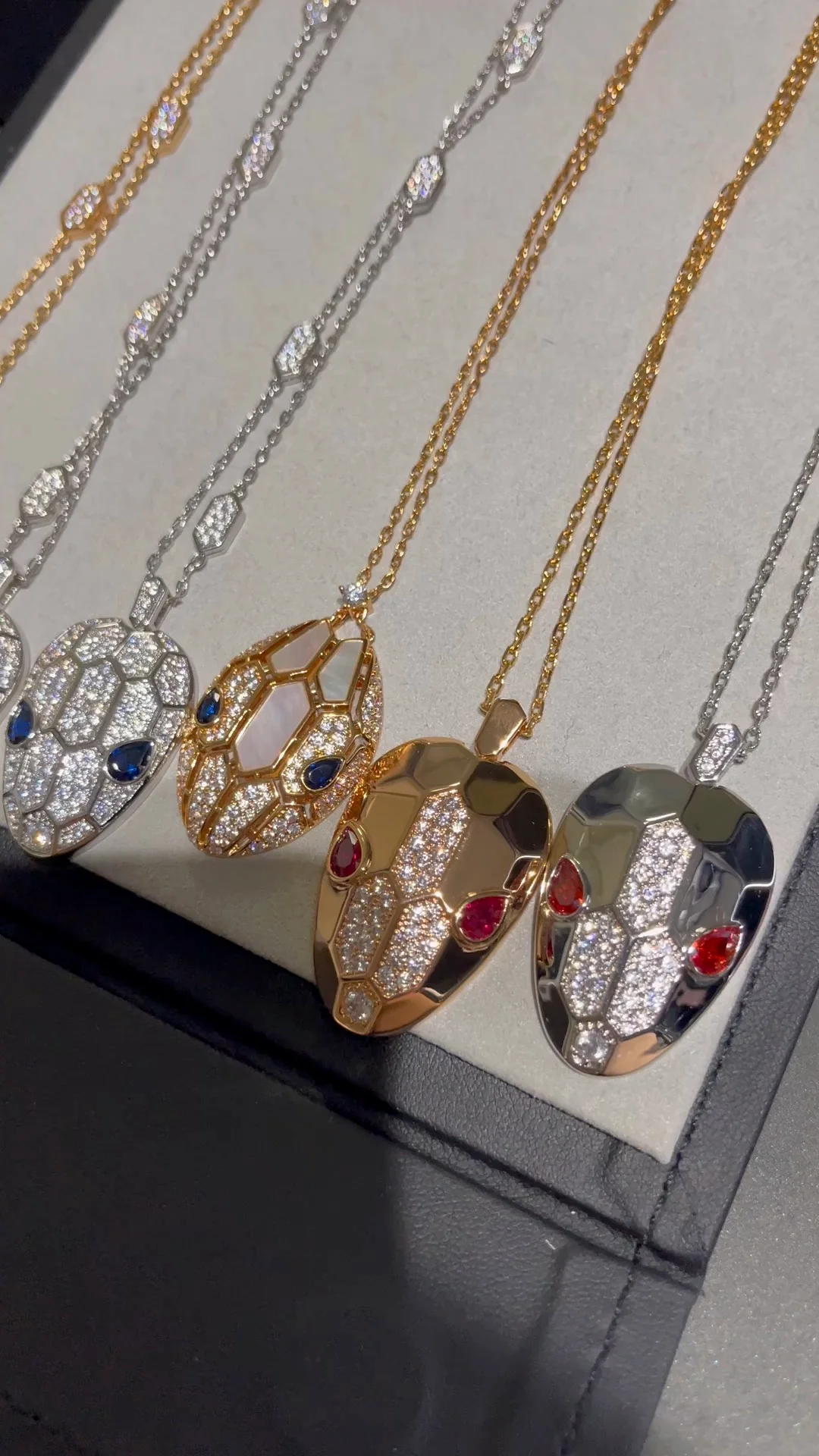 Bvlgari - Колье 071