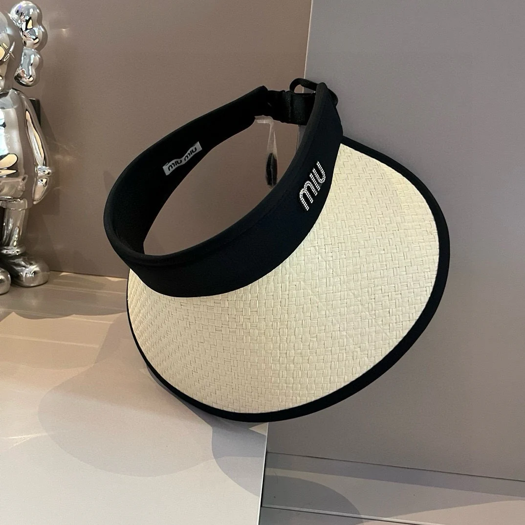 Miu Miu - Плетеная солнцезащитная шляпа - Черная