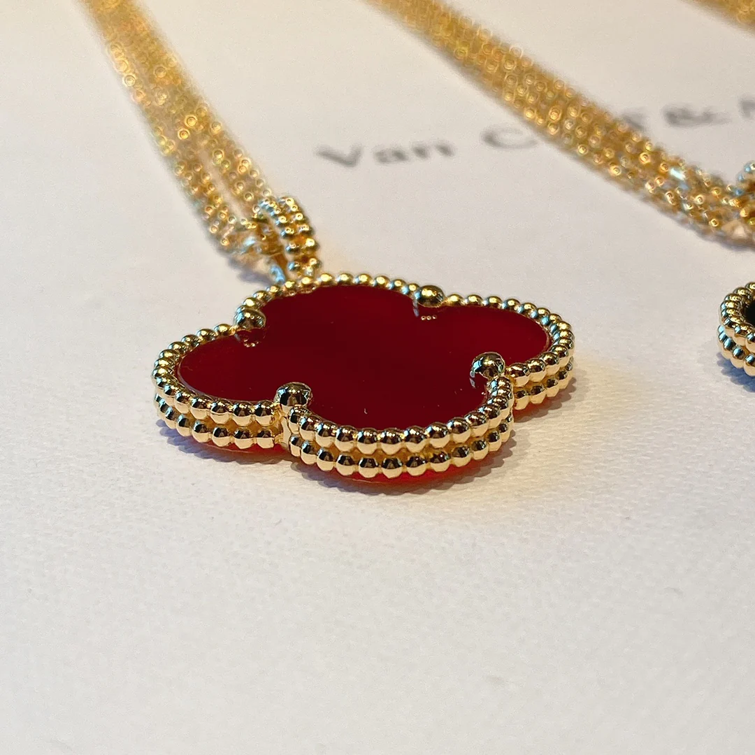 Van Vuitton - Колье 060