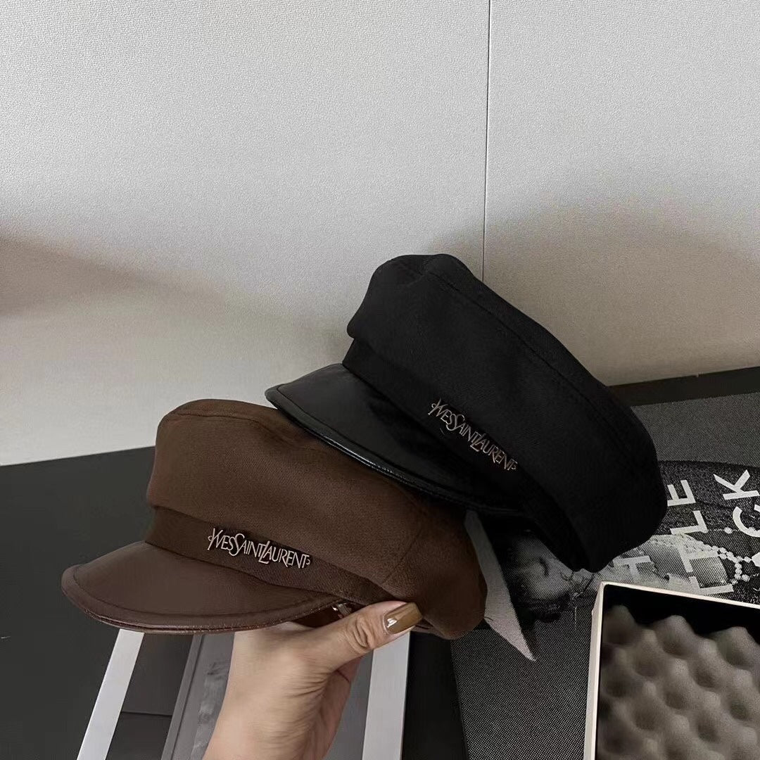 Кепка газетчика Святого И.