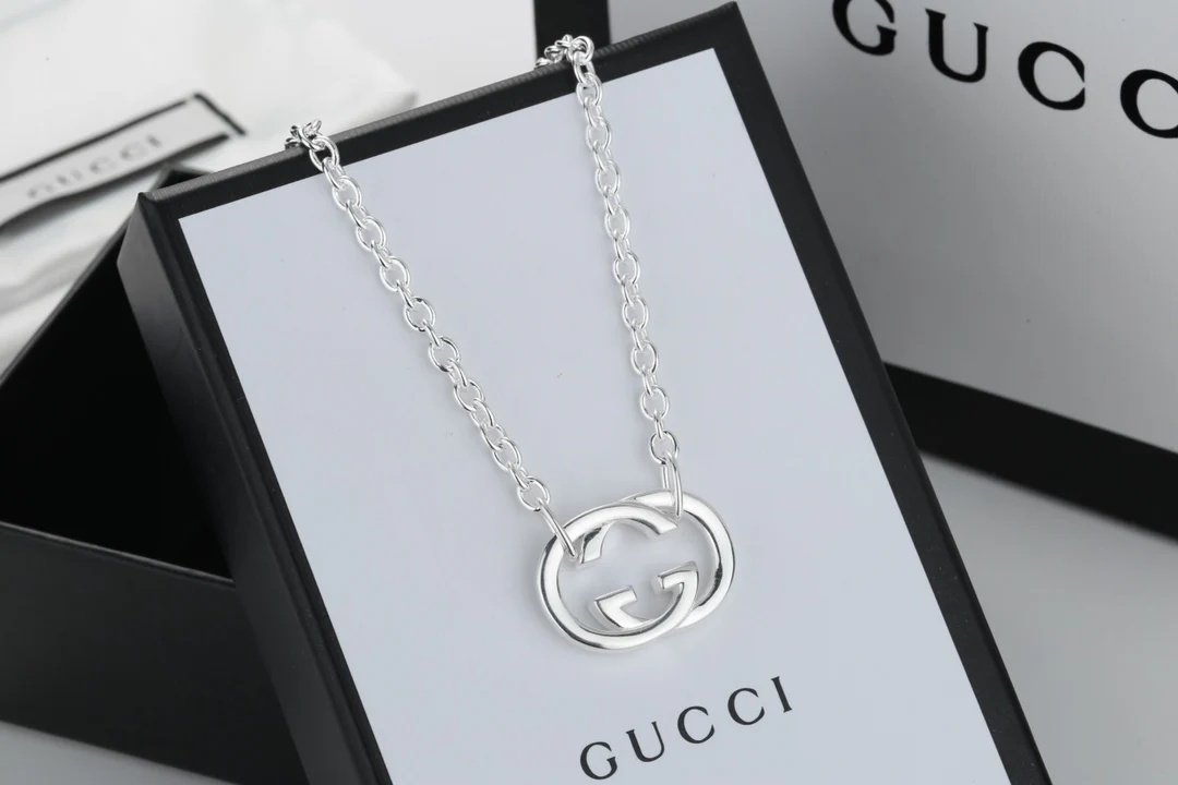 Gucci - Колье 037