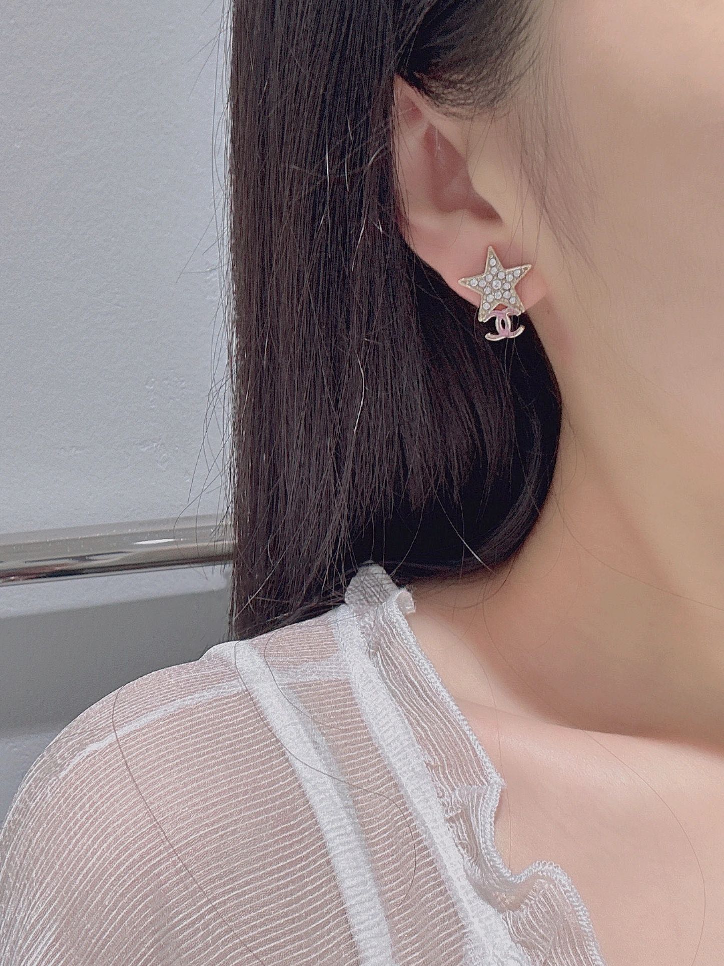 Серьги Chanel 800