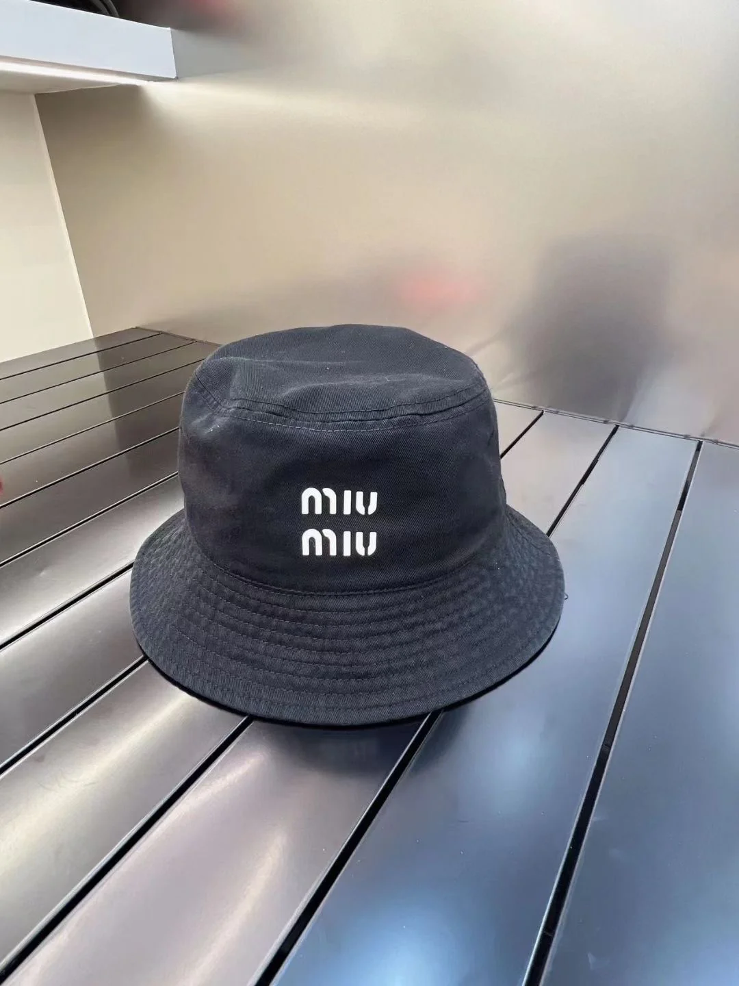 Miu Miu - Рыбацкая шляпа из чистого хлопка