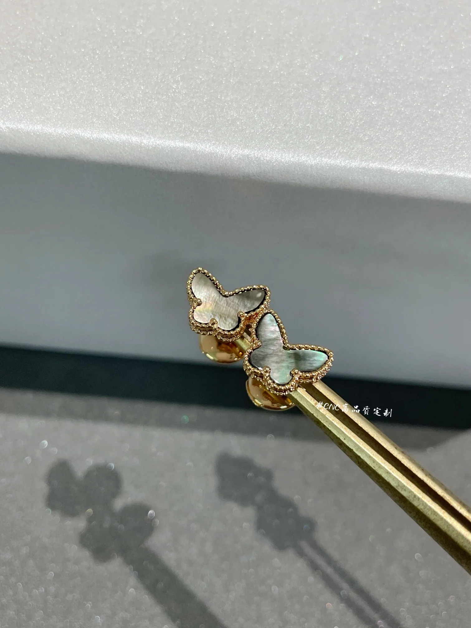 Серьги VCA 020