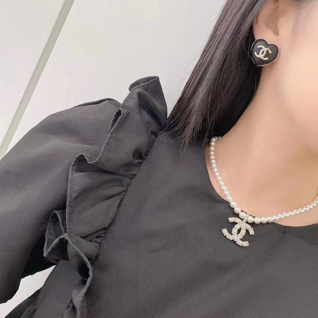 Серьги Chanel 2506015-1