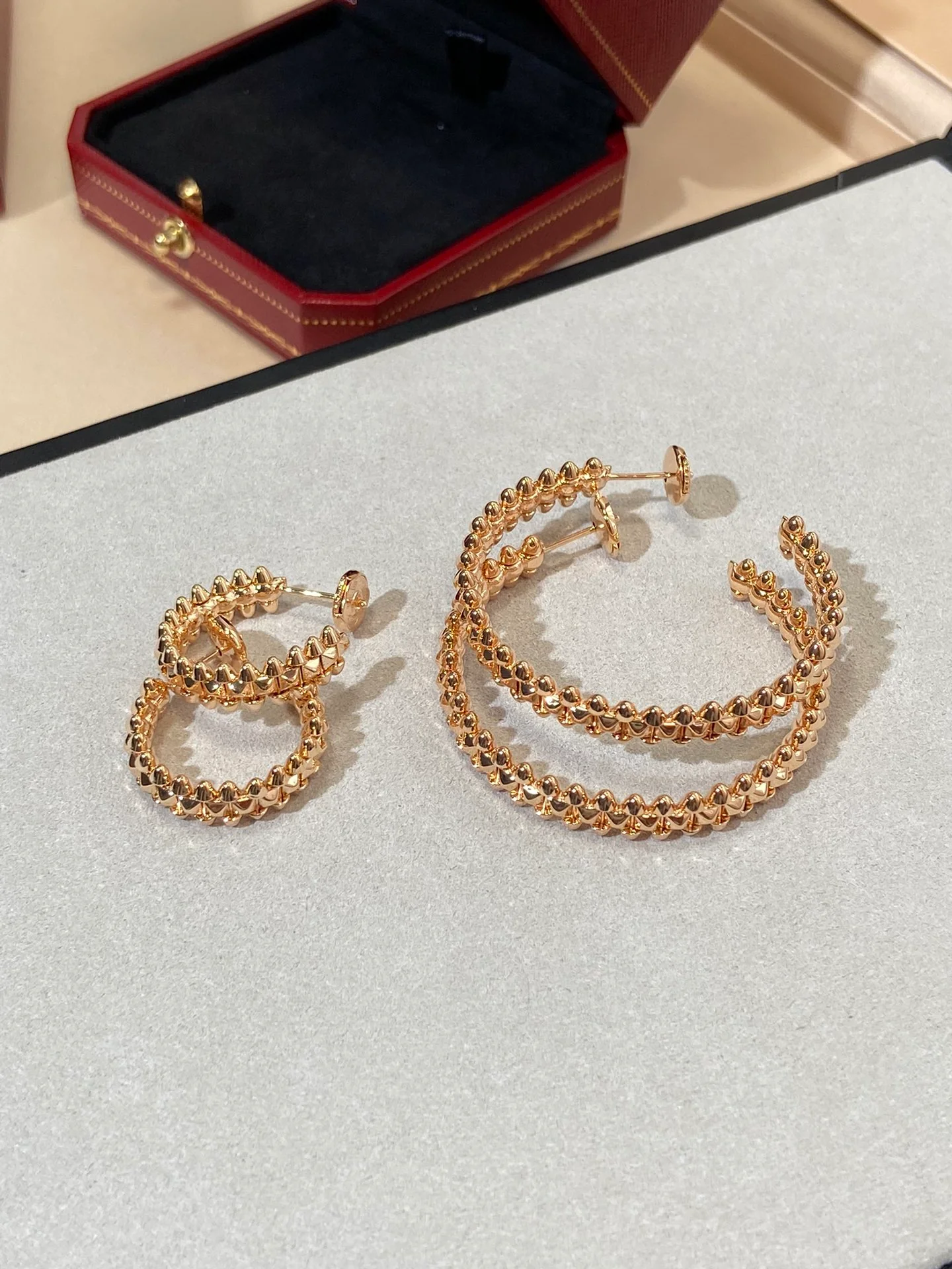 Серьги Cartier 024