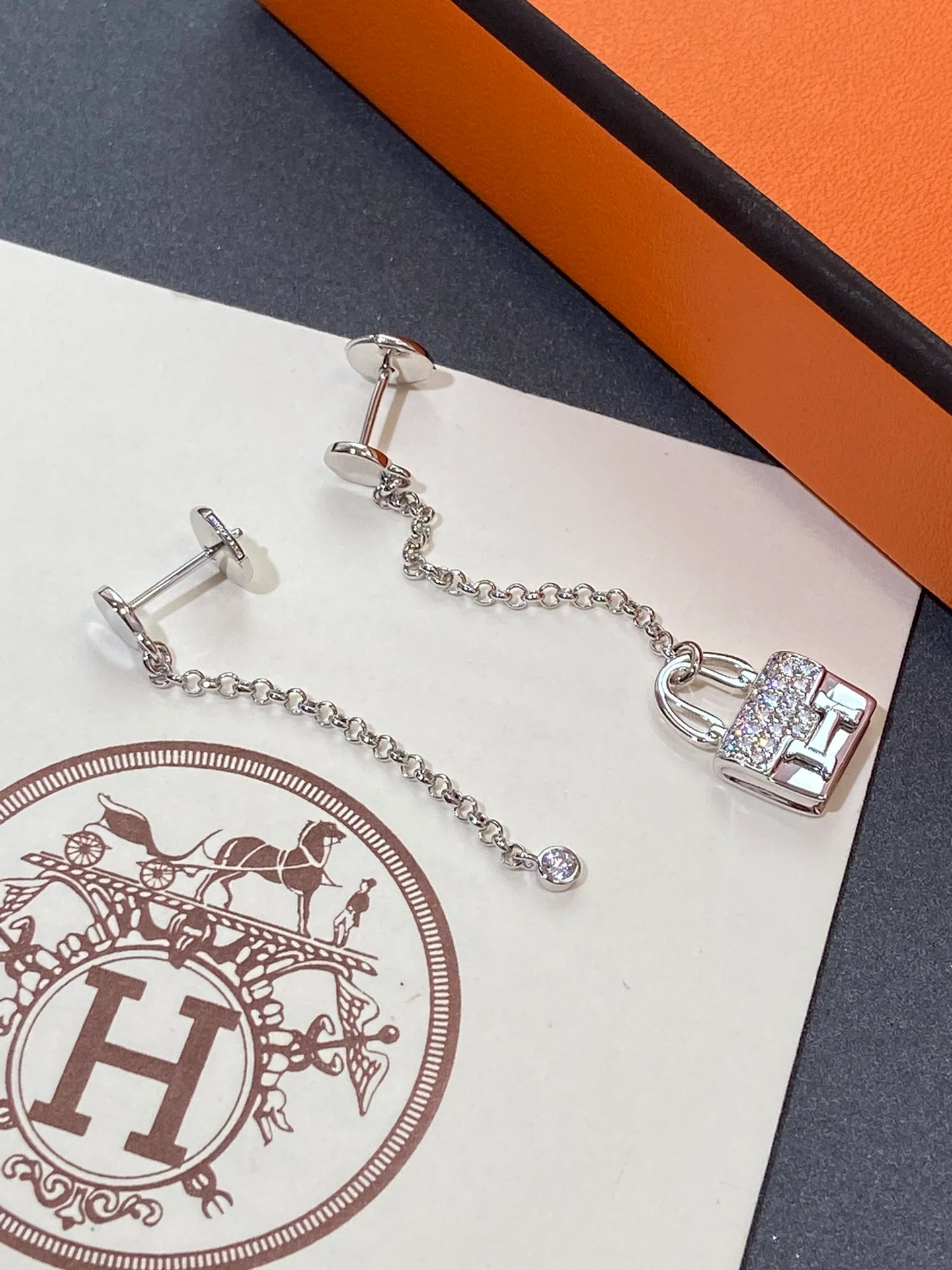 Серьги Hermes 017