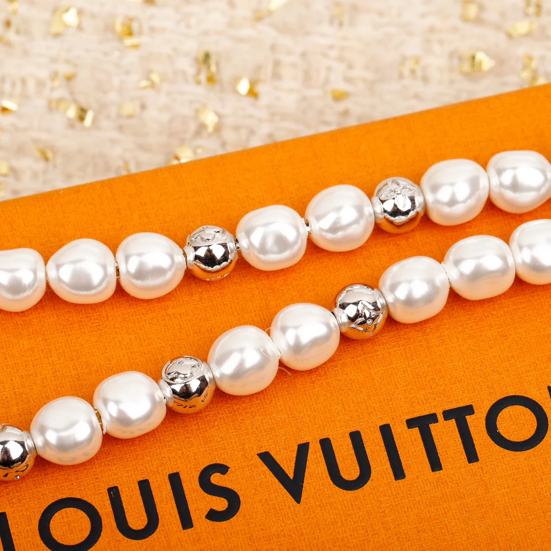 LV-Ожерелье 059