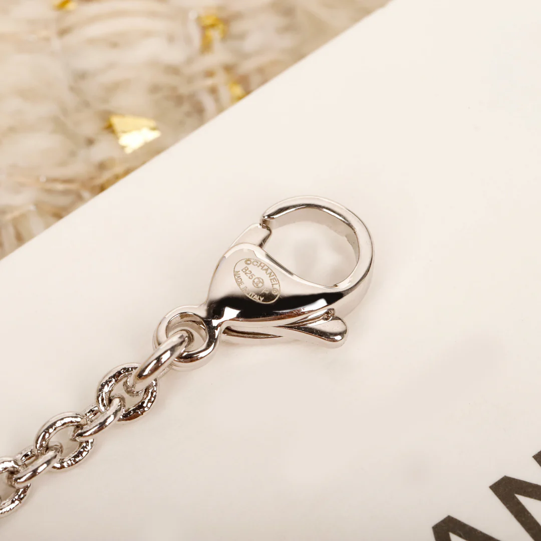 Колье Chanel Double C Heart Pearl Necklace 25p