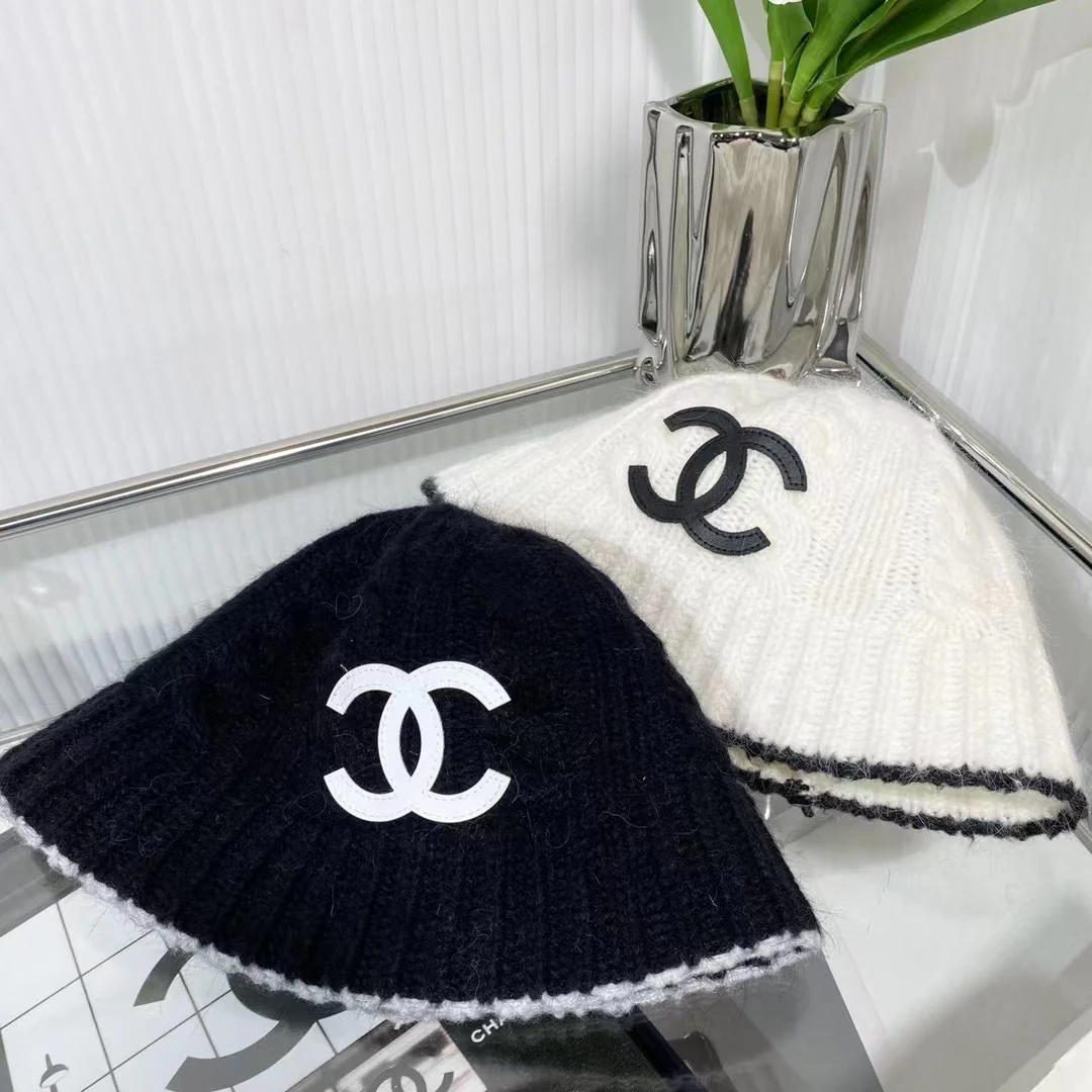 Chanel - Шерстяная панама