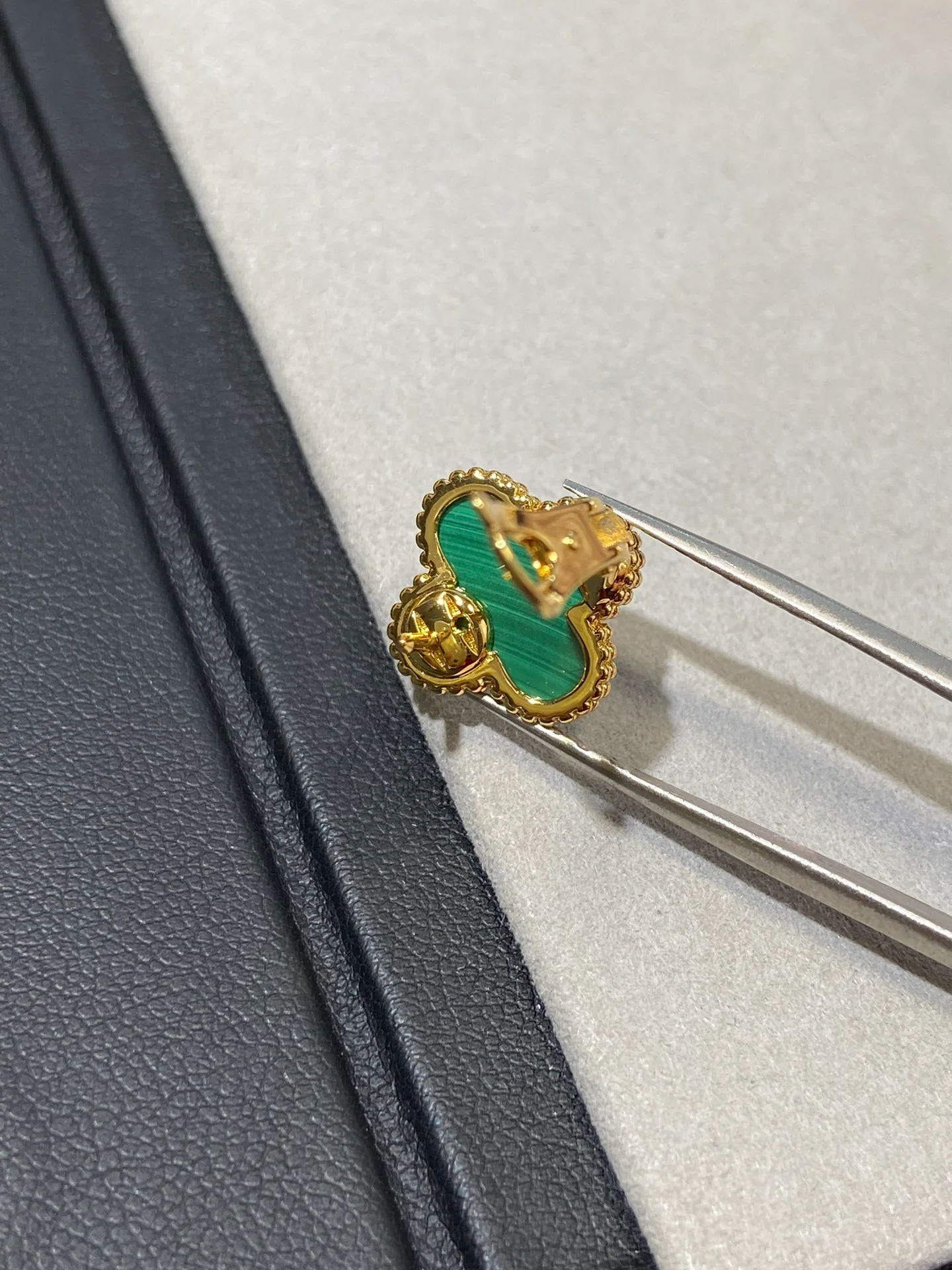 Серьги VCA 042