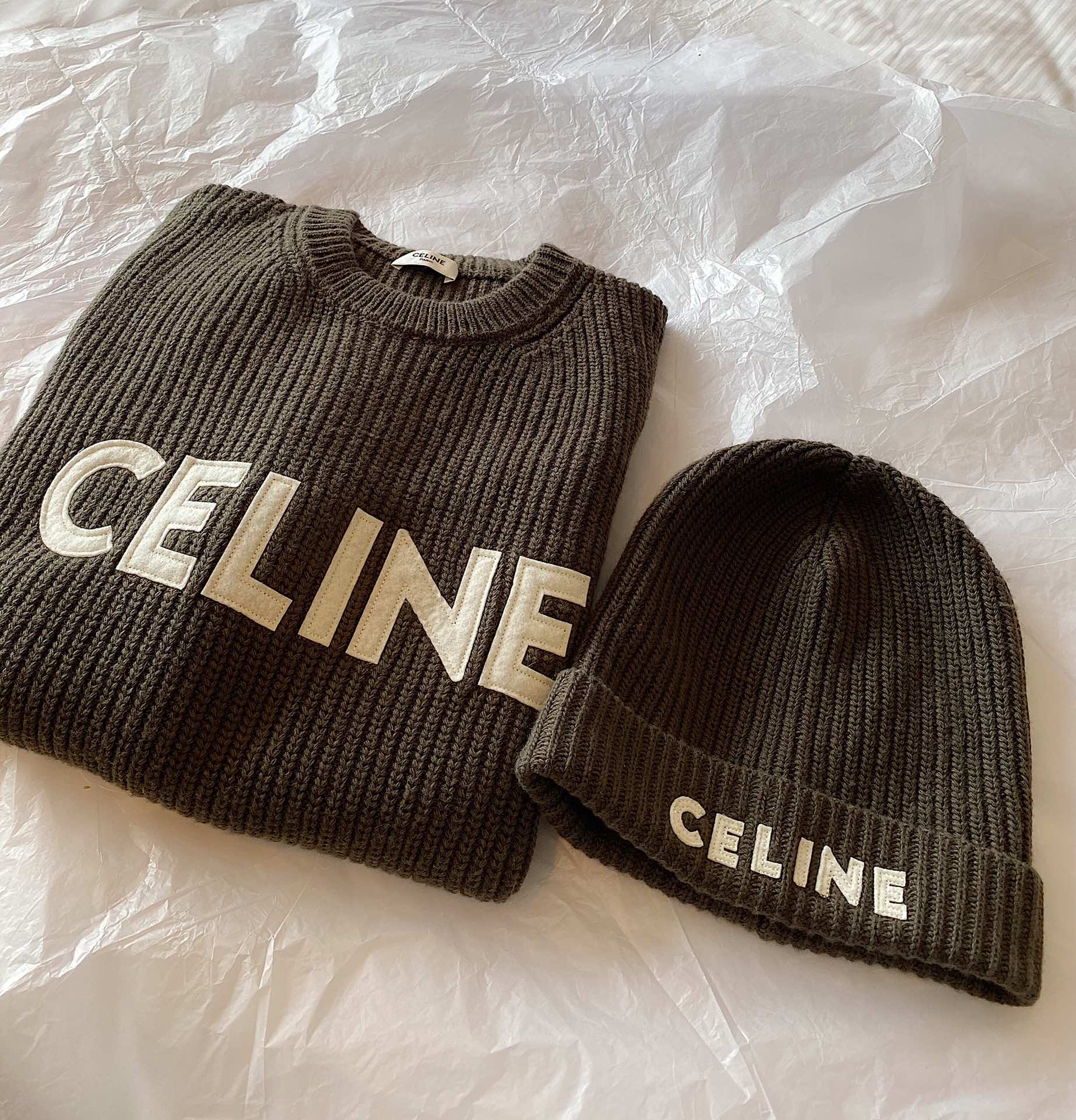 Вязаная шапка Celine - коричневая