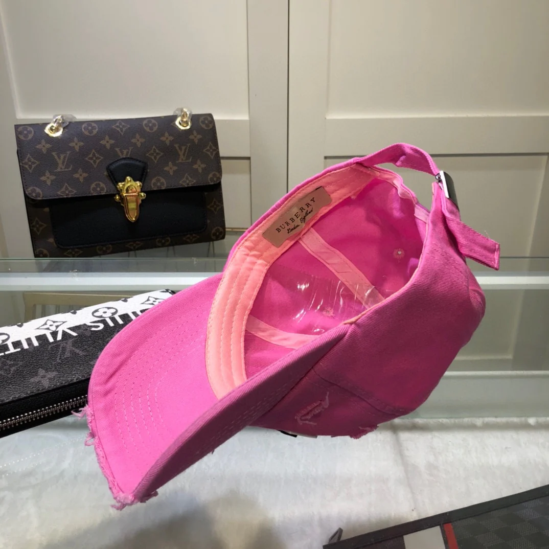 Бейсболка Burberry - 1