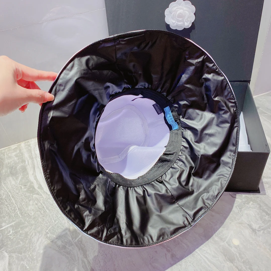 Кепка Prada Rainbow Shell Cap - подкладка с защитой от УФ-излучения